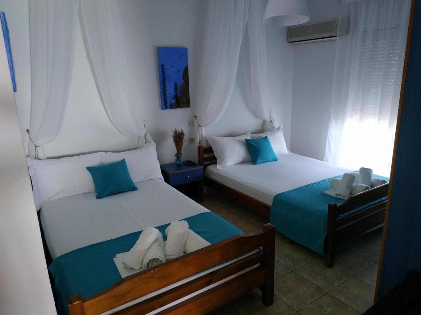 Bambola Apartments Nea Moudania Habitación foto